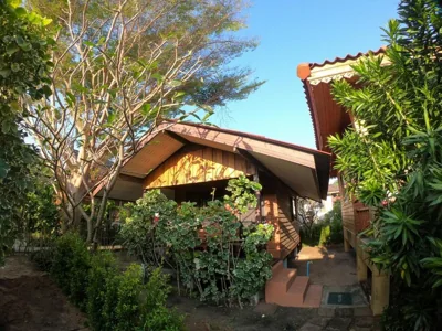 Bungalow con vista sul giardino — Pen's Bungalow Koh Phangan